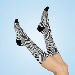 Chic Geometric Crew Socks: Stylish Design Meets All-Day Comfort