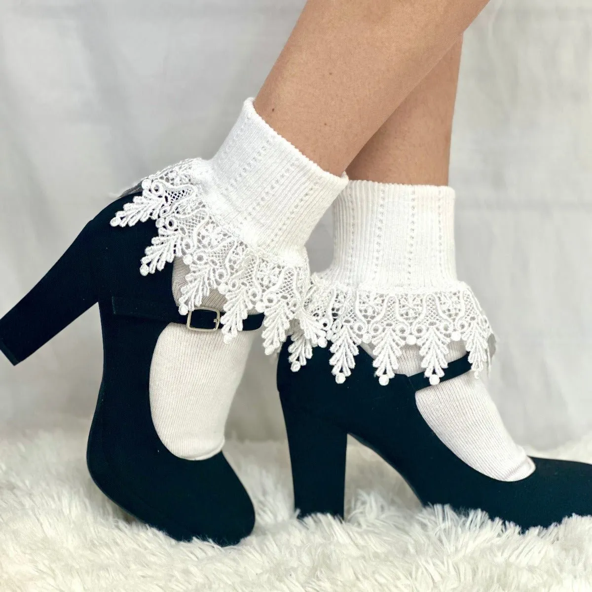 ORIGINAL  lace cuff socks - white