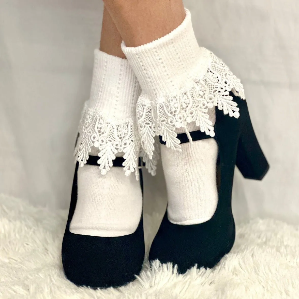 ORIGINAL  lace cuff socks - white